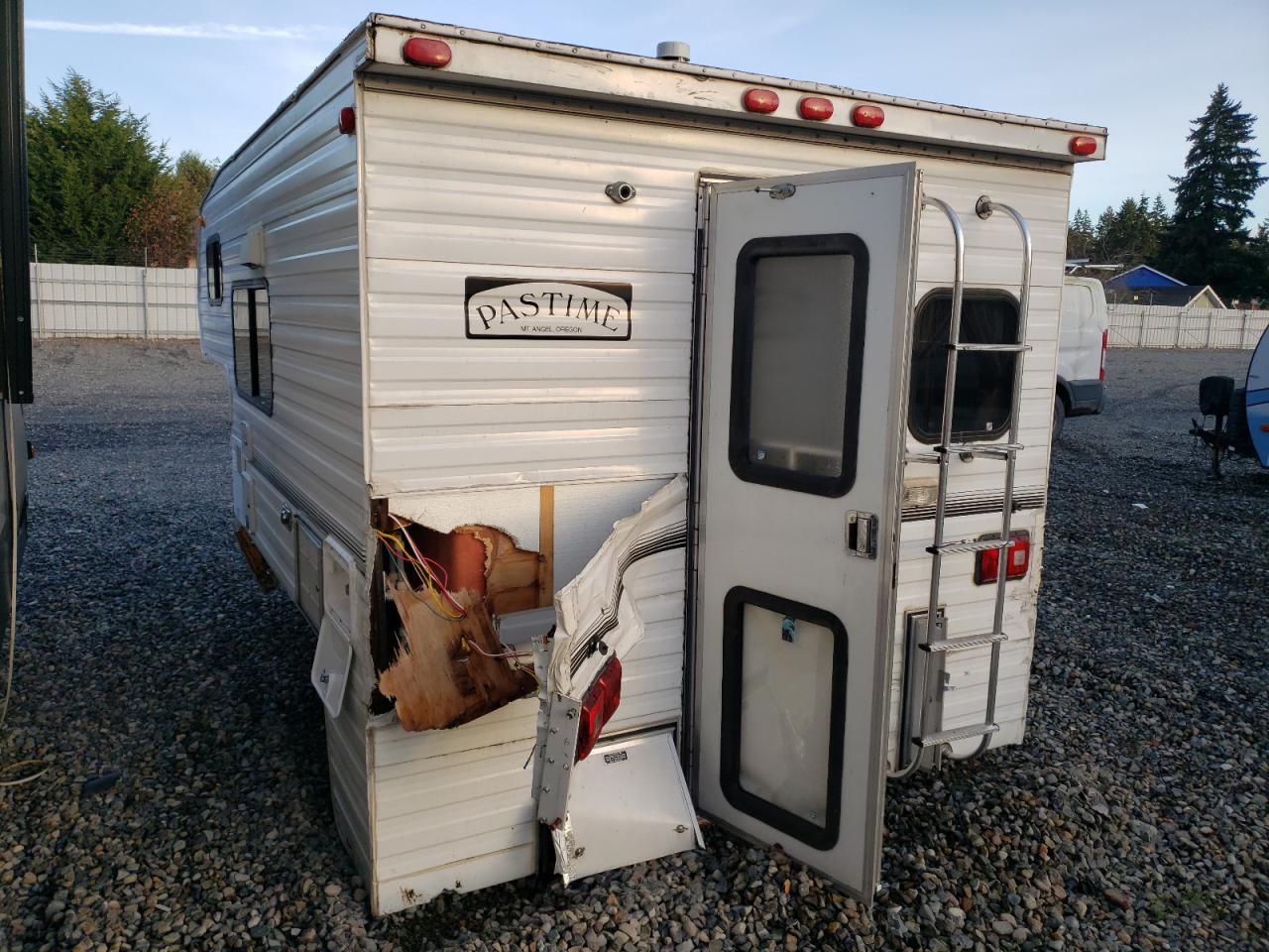 Lot #3287799098 2009 PAST CAMPER