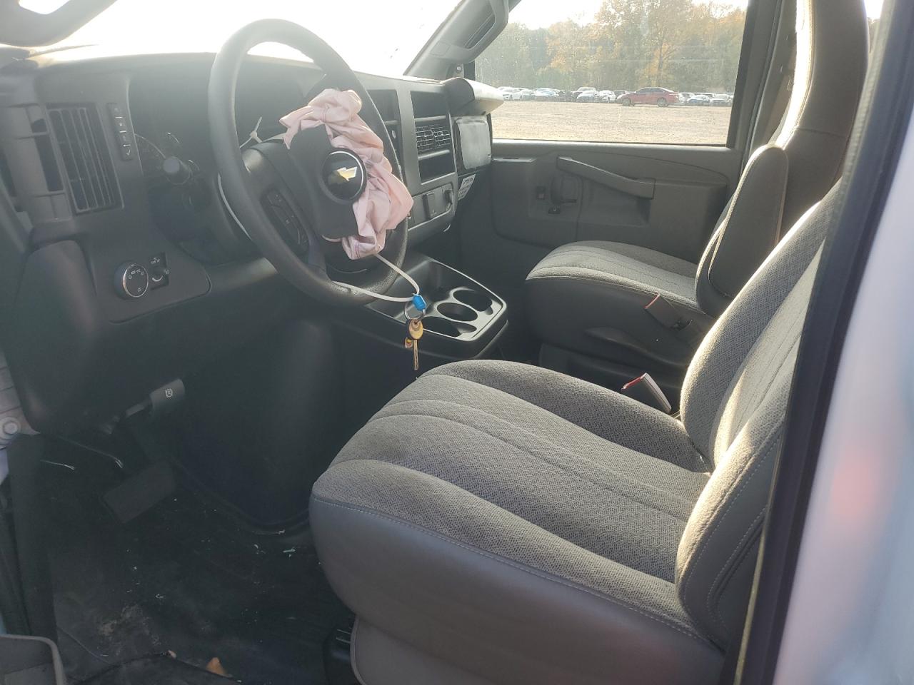 CHEVROLET EXPRESS LS