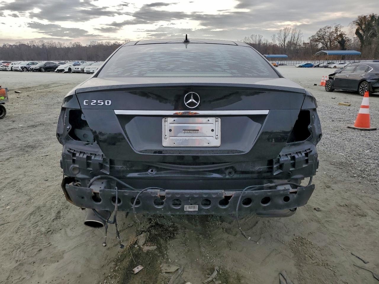 MERCEDES-BENZ C-CLASS 250