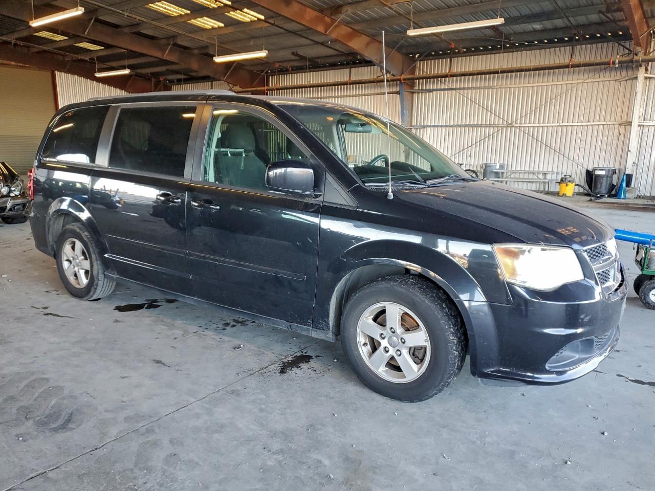 DODGE GRAND CARAVAN SXT