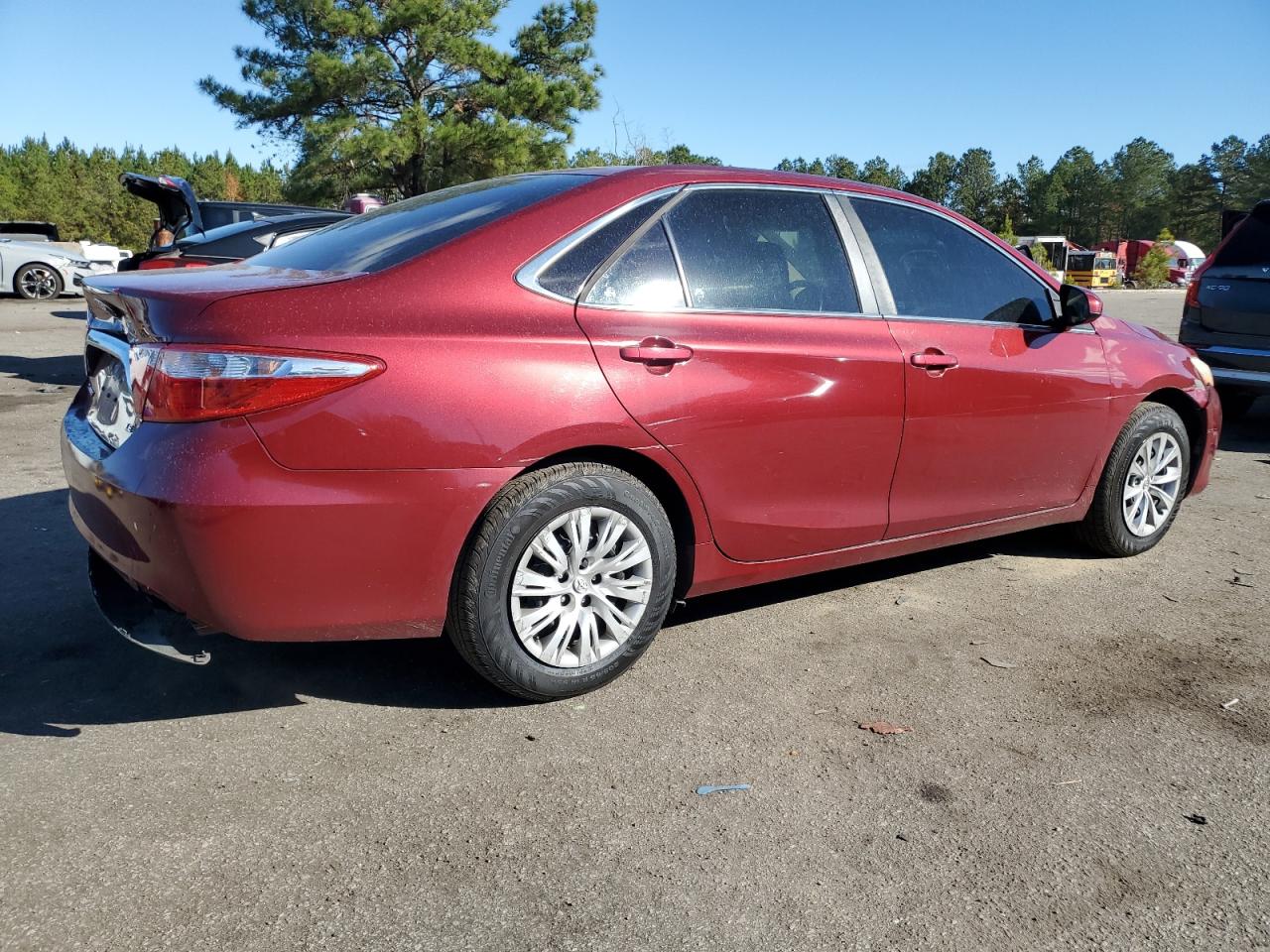TOYOTA CAMRY LE