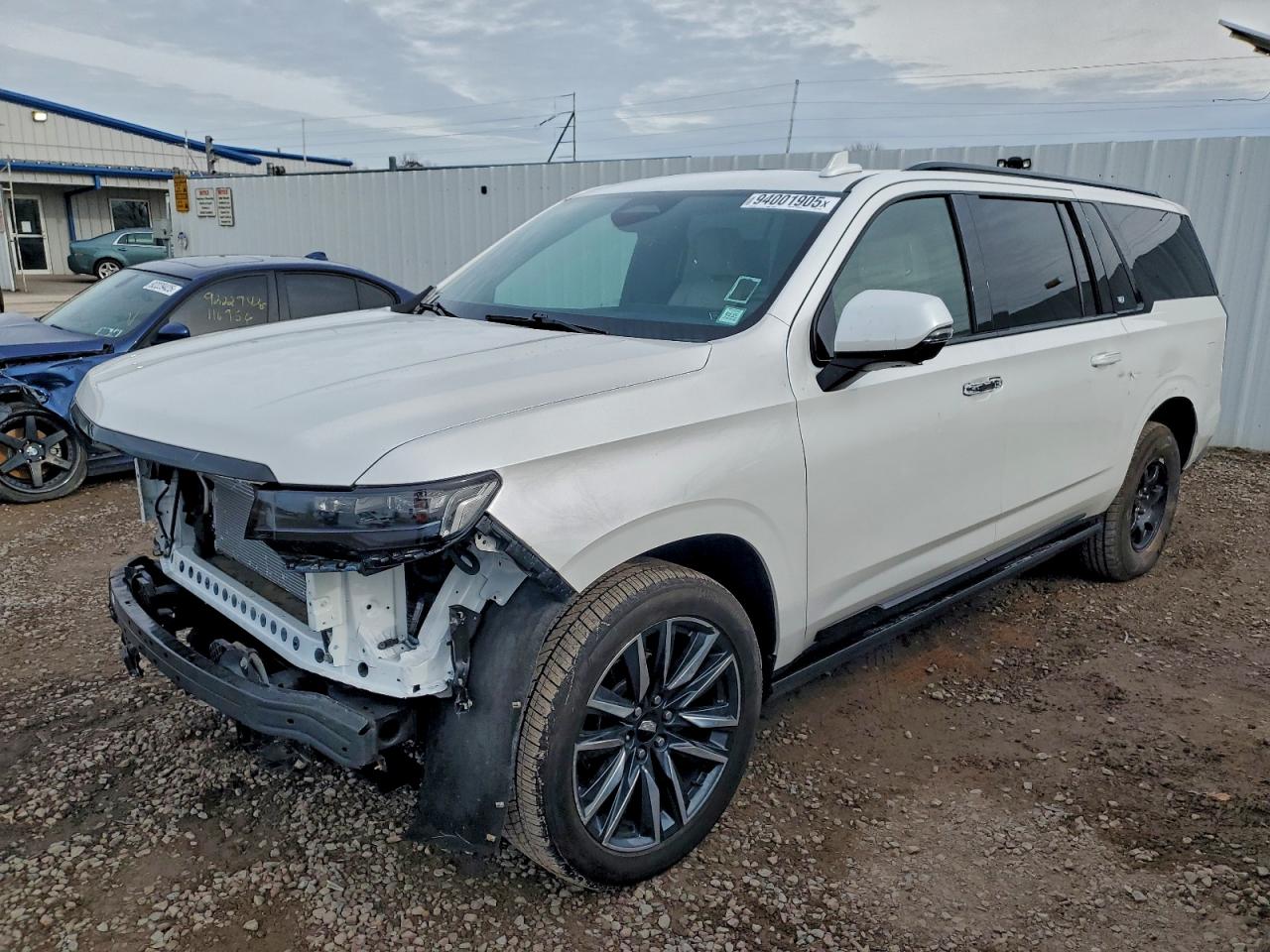 CADILLAC ESCALADE ESV SPORT