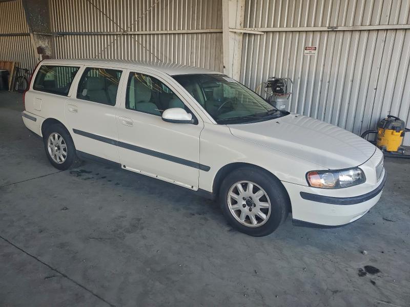 2003 VOLVO V70 #3302746039