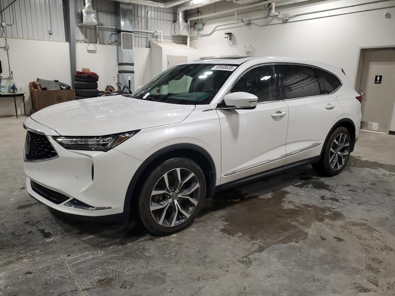ACURA MDX TECHNOLOGY