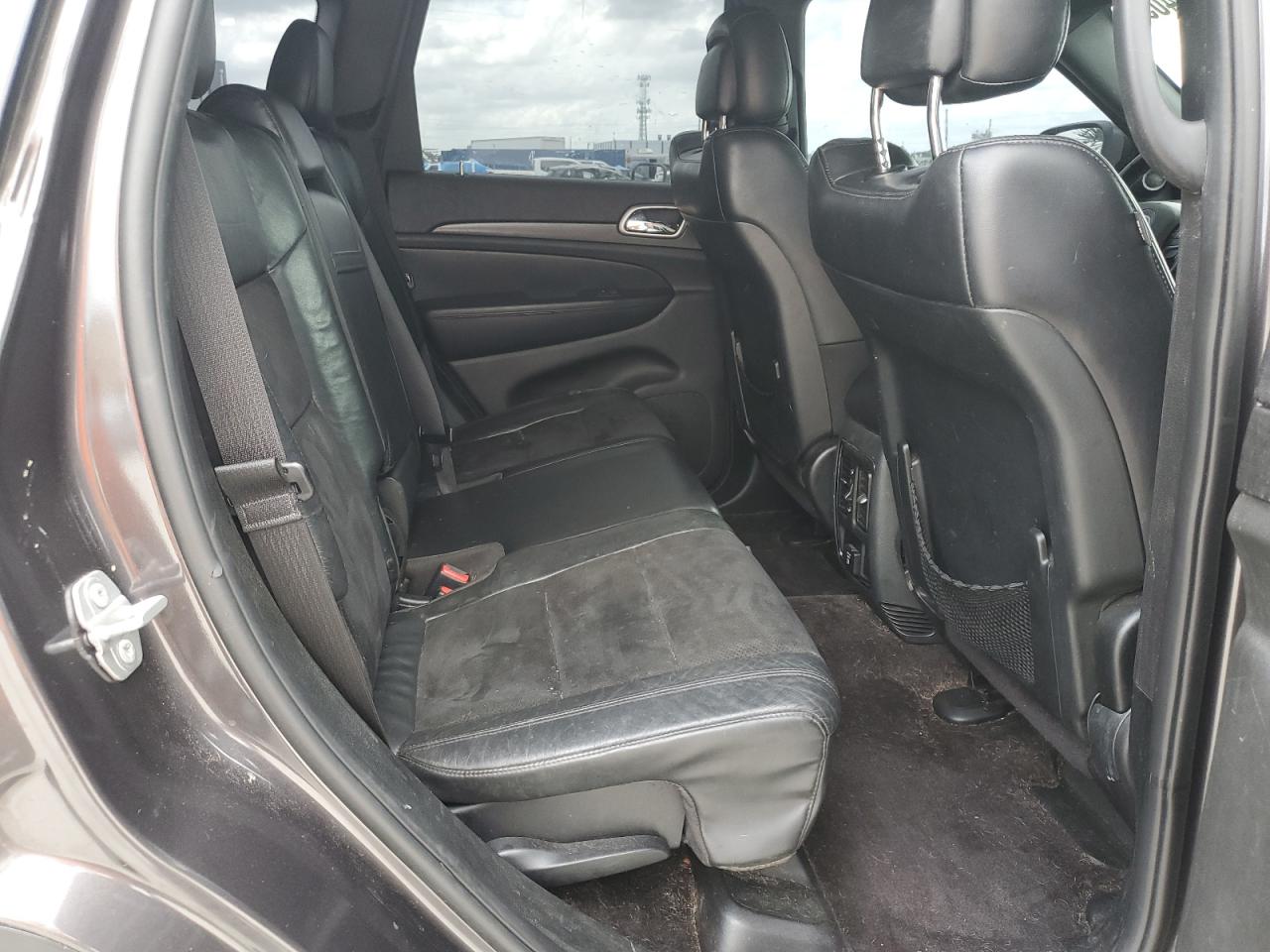 JEEP GRAND CHEROKEE LAREDO