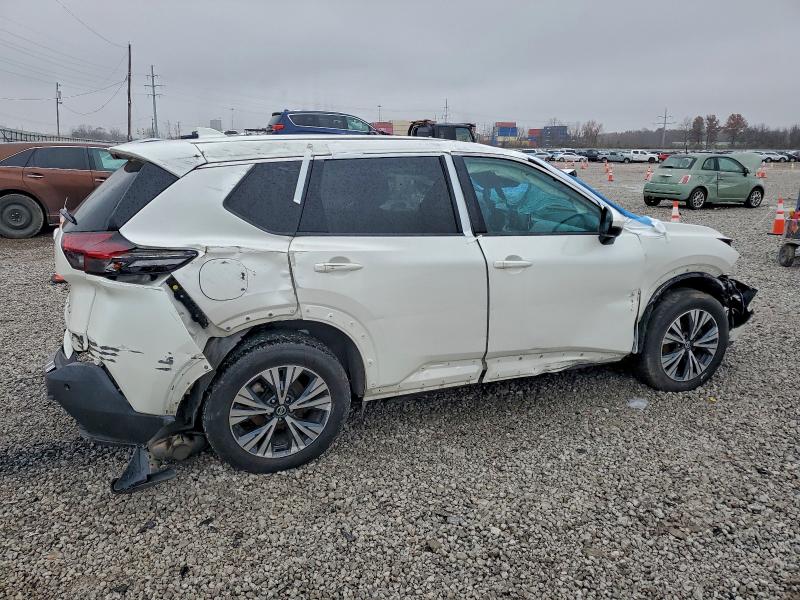 2021 NISSAN ROGUE SV #3302650001