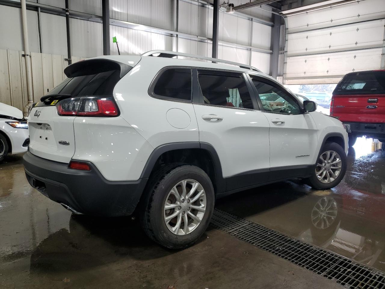 JEEP GRAND CHEROKEE LATITUDE