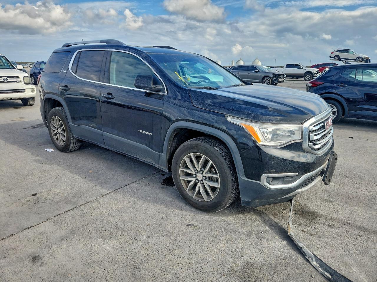 GMC ACADIA SLE