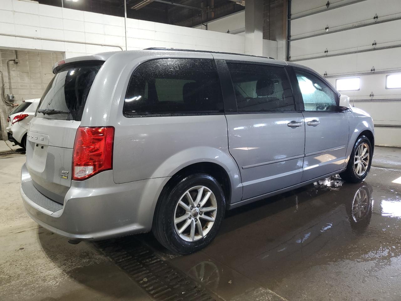 DODGE GRAND CARAVAN SXT