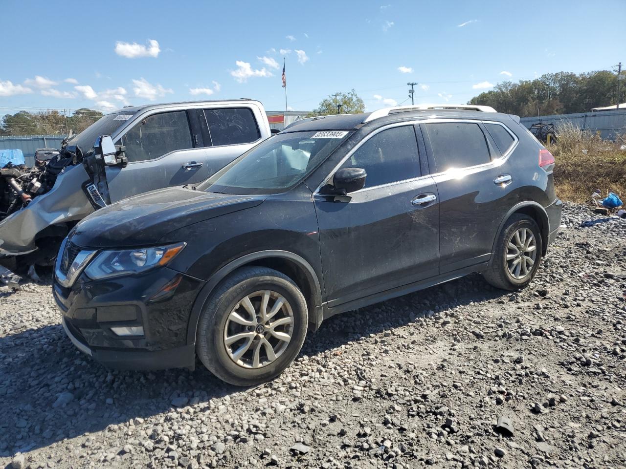 NISSAN ROGUE S
