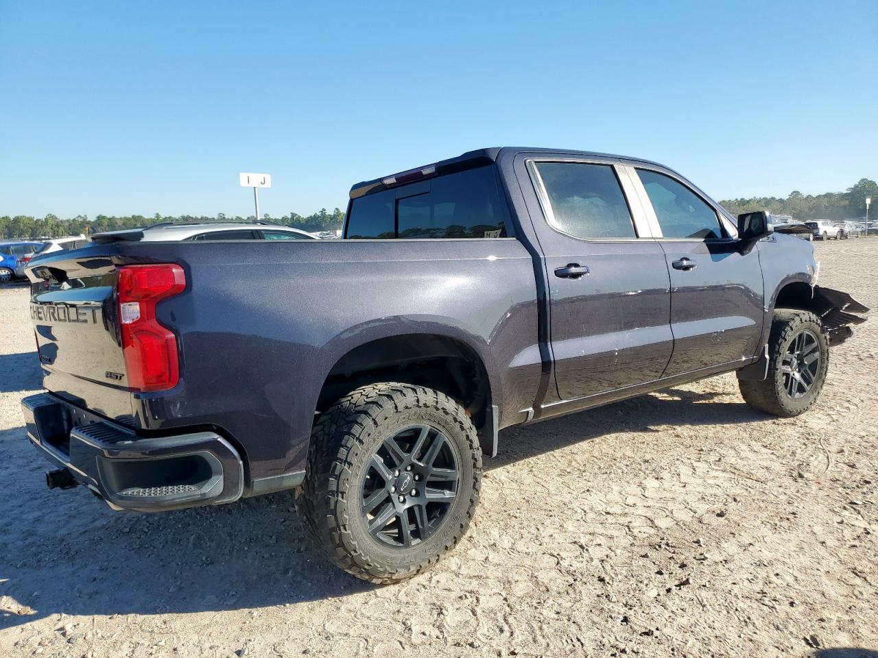 CHEVROLET SILVERADO K1500 RST