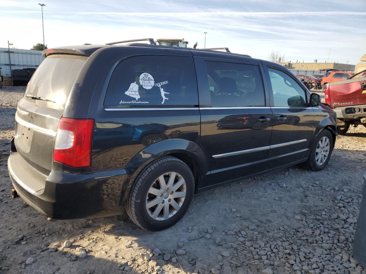 CHRYSLER TOWN & COUNTRY TOURING