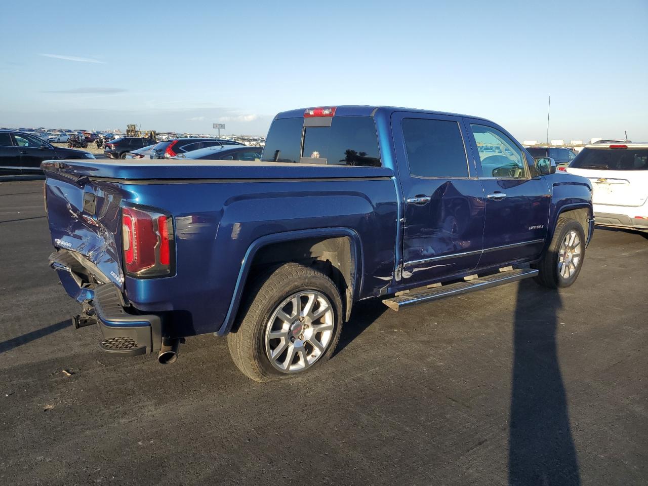 GMC SIERRA C1500 DENALI
