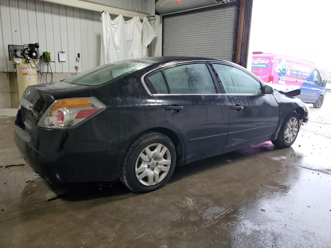 NISSAN ALTIMA BASE