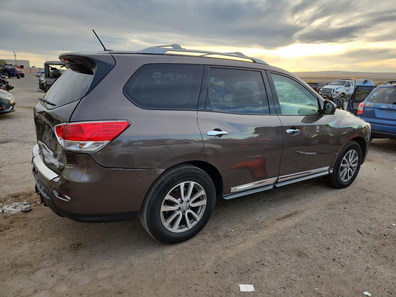NISSAN PATHFINDER S