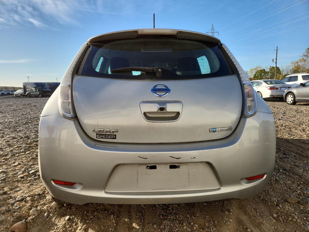 NISSAN LEAF SV