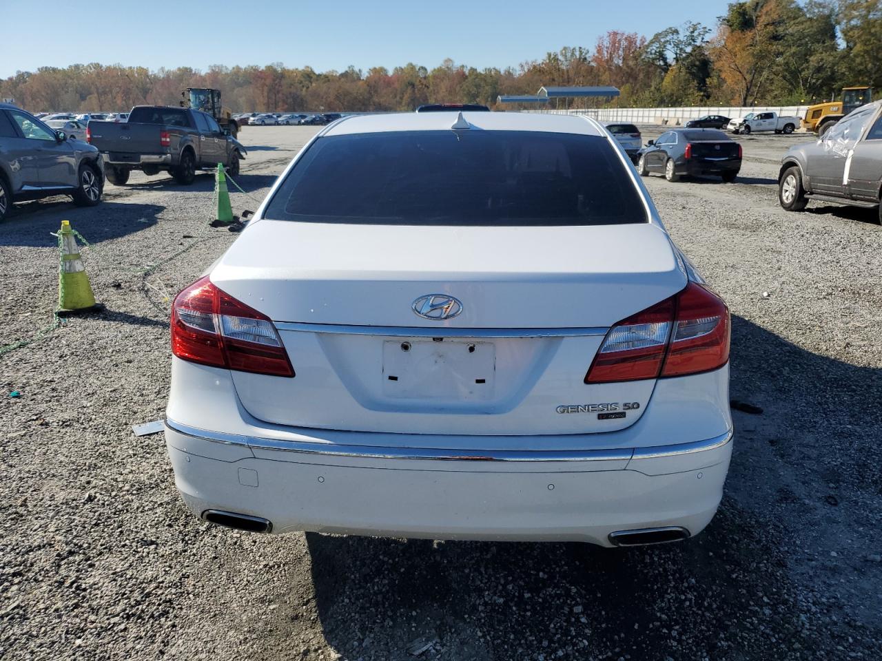 HYUNDAI GENESIS 5.0L