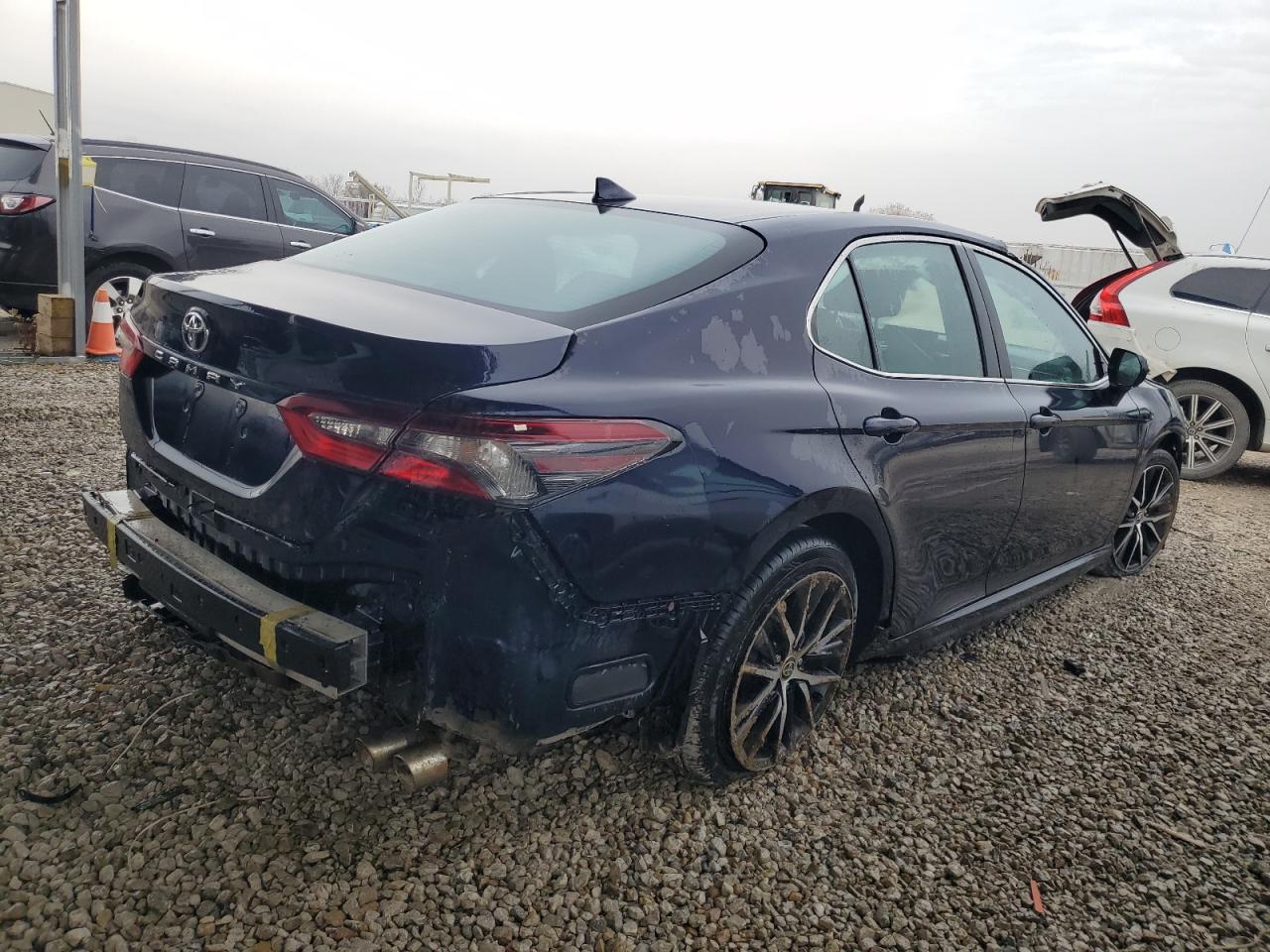 Lot #3301867001 2021 TOYOTA CAMRY SE