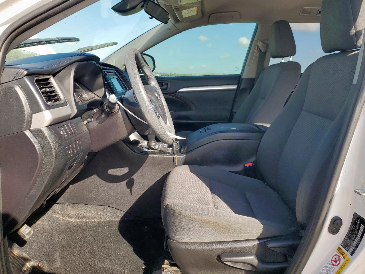 TOYOTA HIGHLANDER LE