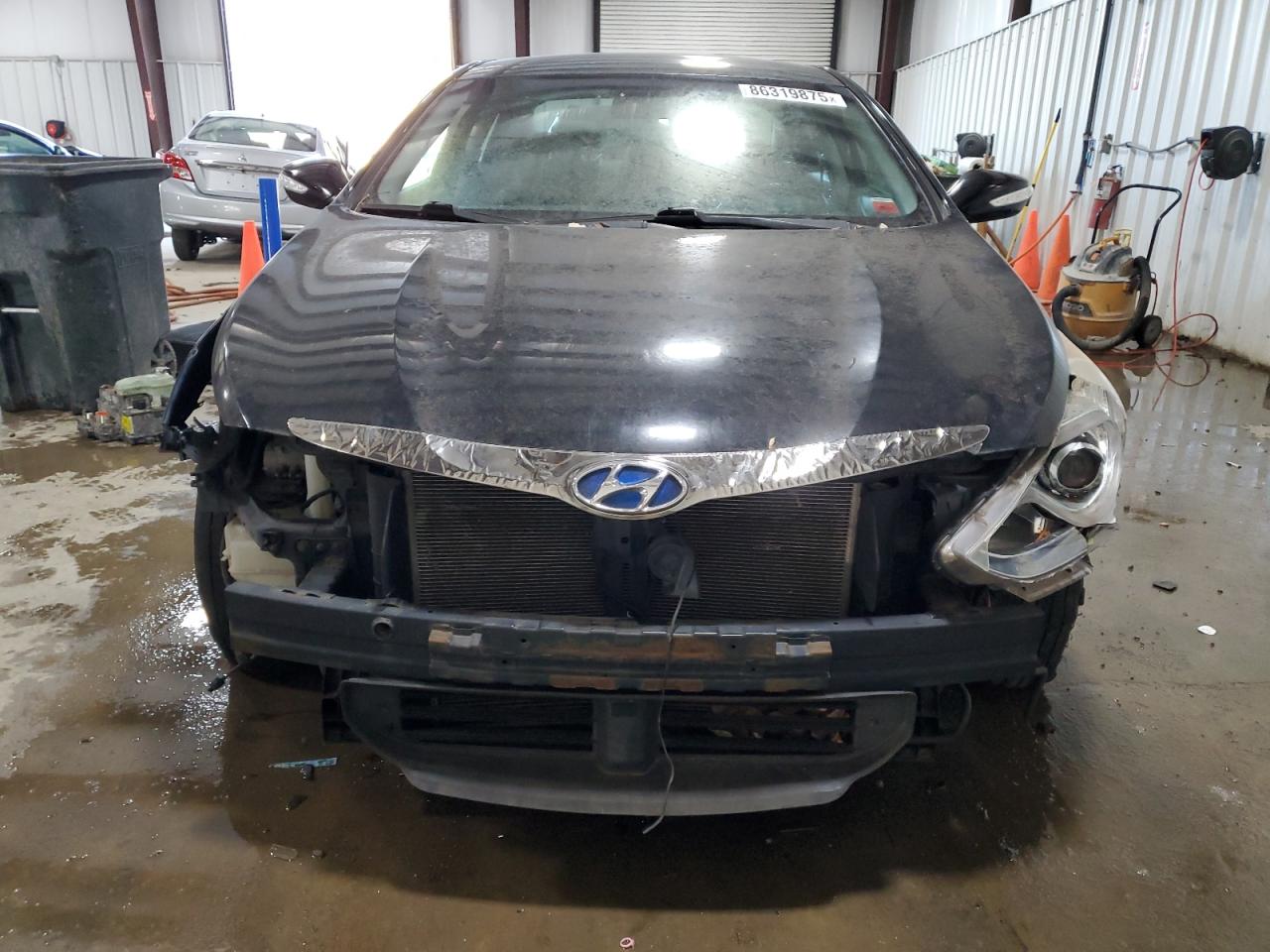 HYUNDAI SONATA HYBRID