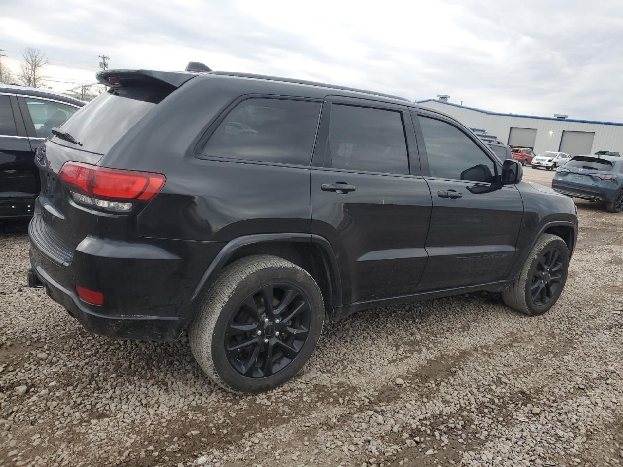 JEEP GRAND CHEROKEE LAREDO E