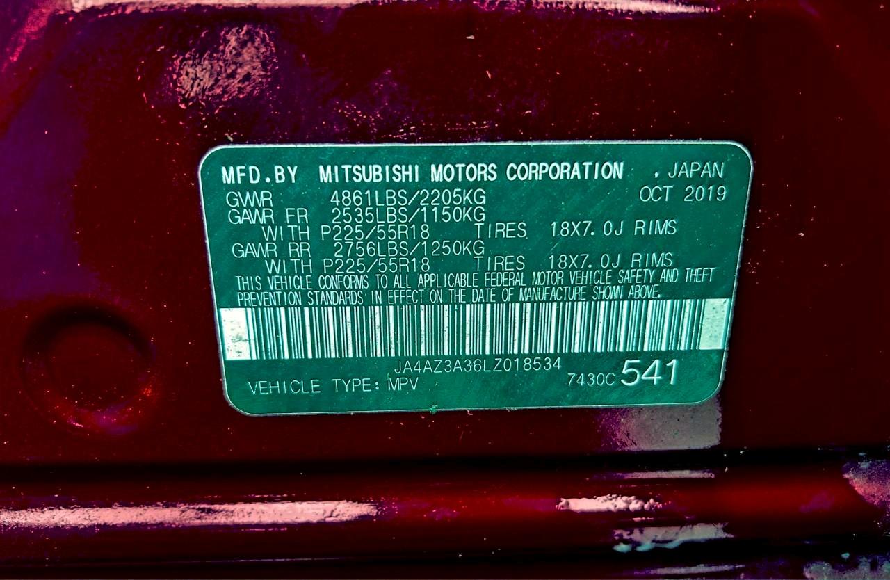 MITSUBISHI OUTLANDER SE