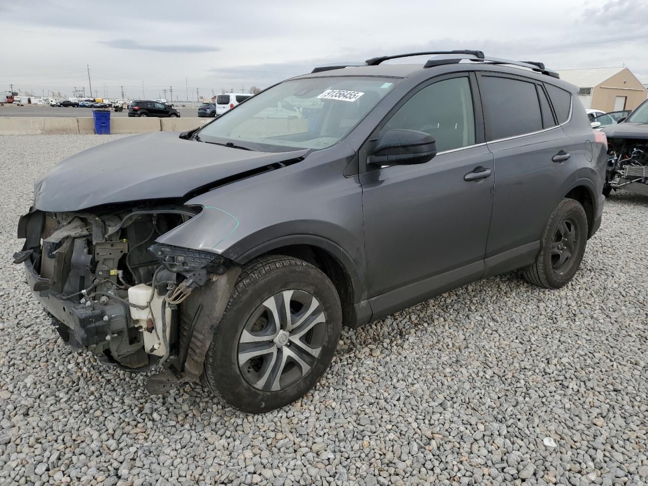 TOYOTA RAV4 LE