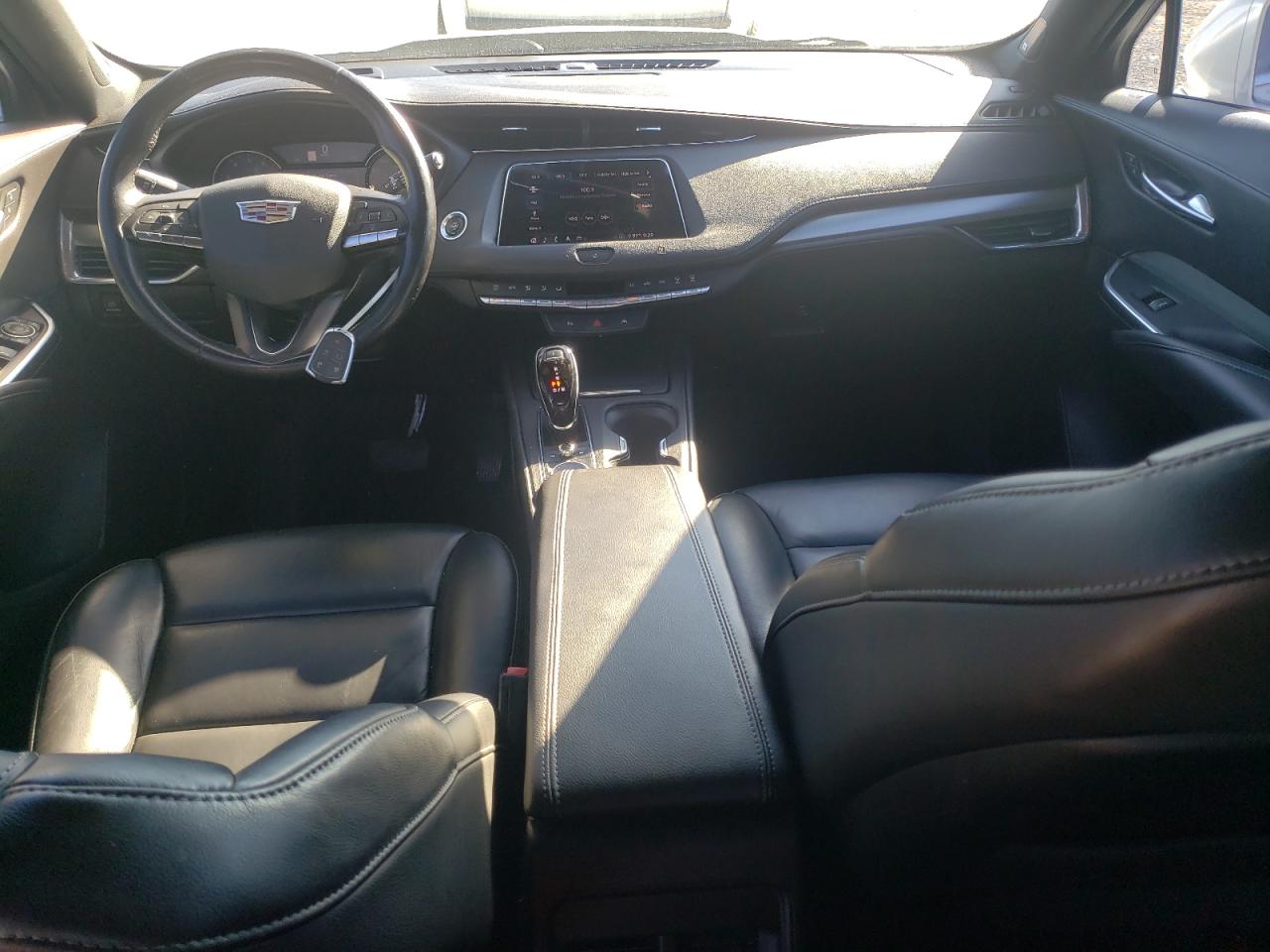 CADILLAC XT4 PREMIUM LUXURY