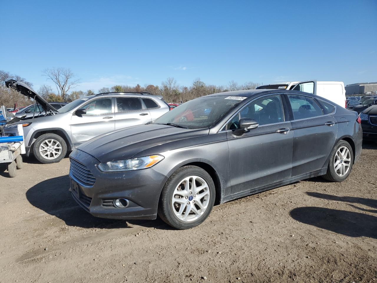 FORD FUSION SE