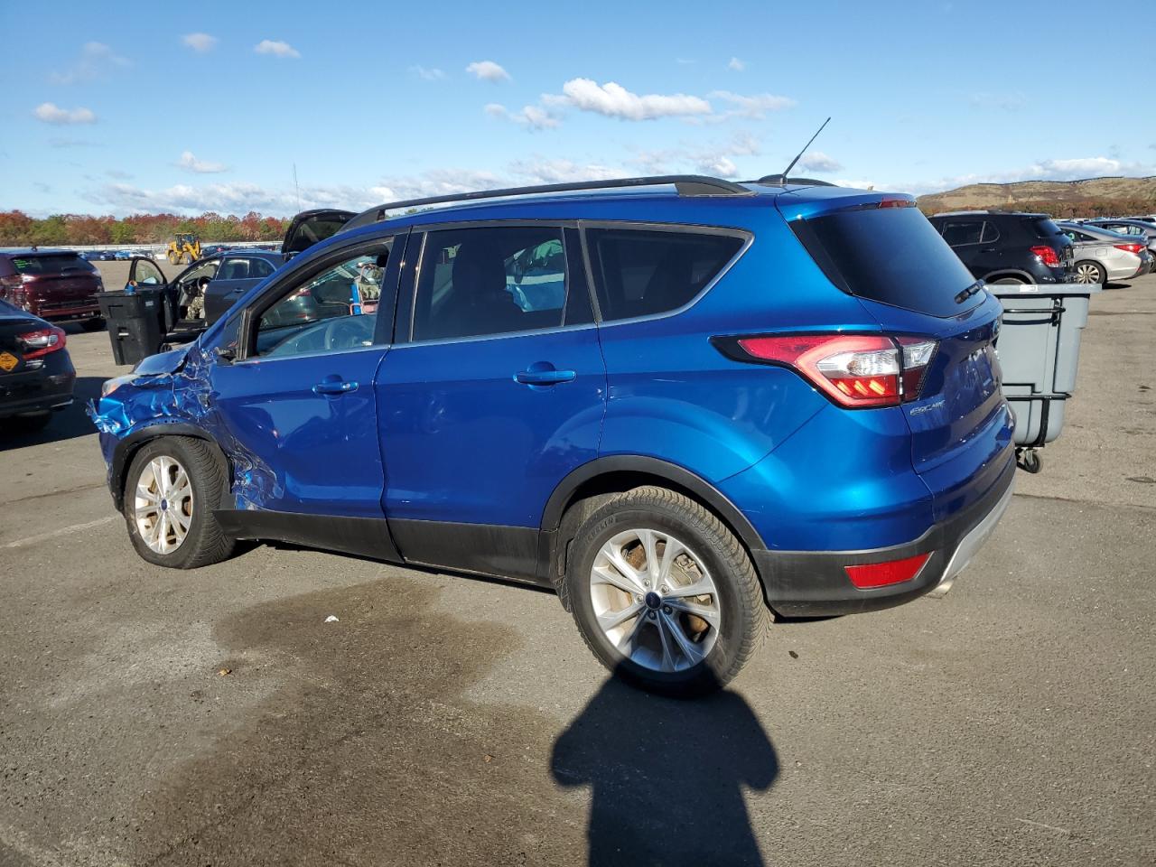 FORD ESCAPE SE
