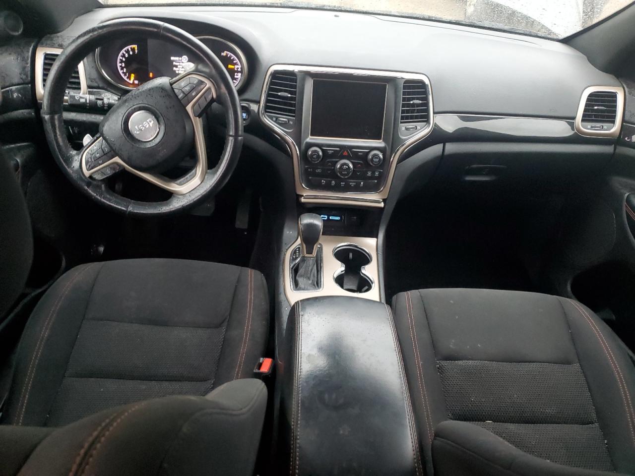 JEEP GRAND CHEROKEE LAREDO