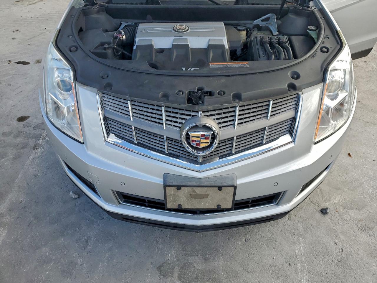 CADILLAC SRX LUXURY COLLECTION