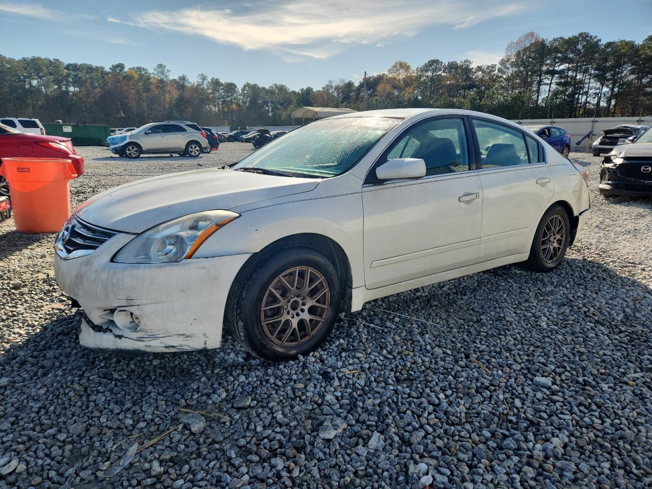 NISSAN ALTIMA BASE