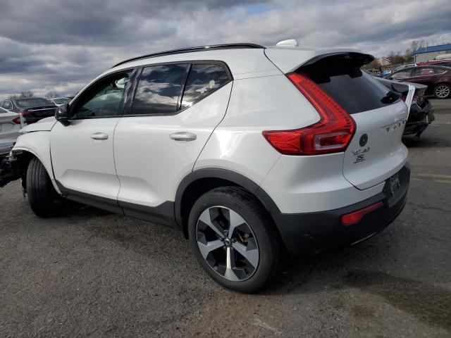 2023 VOLVO XC40 PLUS #3304670918