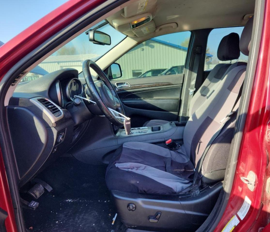 JEEP GRAND CHEROKEE LAREDO