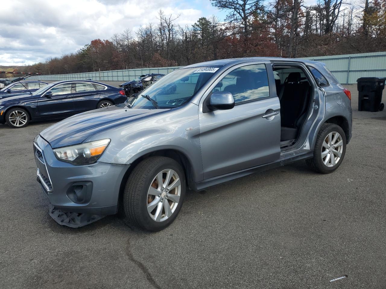 MITSUBISHI OUTLANDER ES