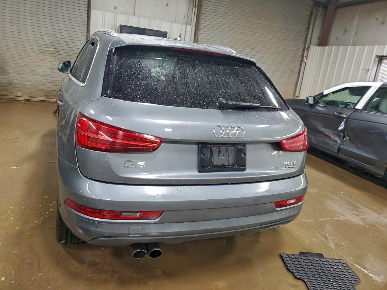 AUDI Q3 PREMIUM PLUS