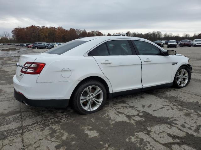 2015 FORD TAURUS SEL #3304671913