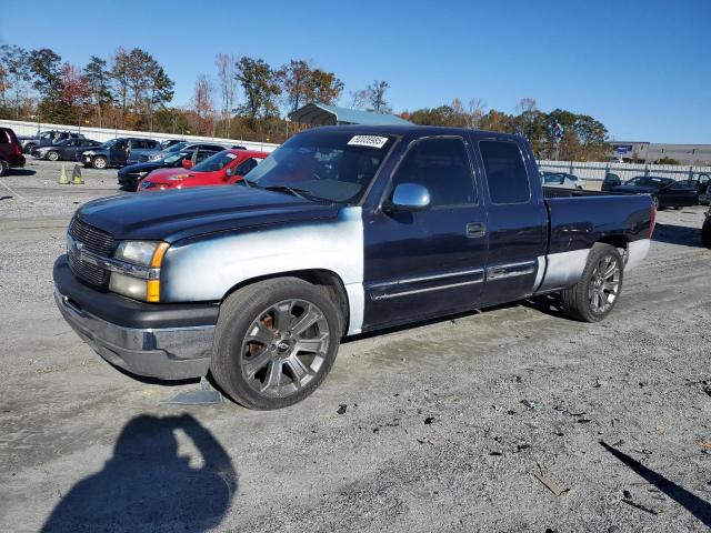 Global Auto Auctions: 2005 CHEVROLET SRS 35 STK