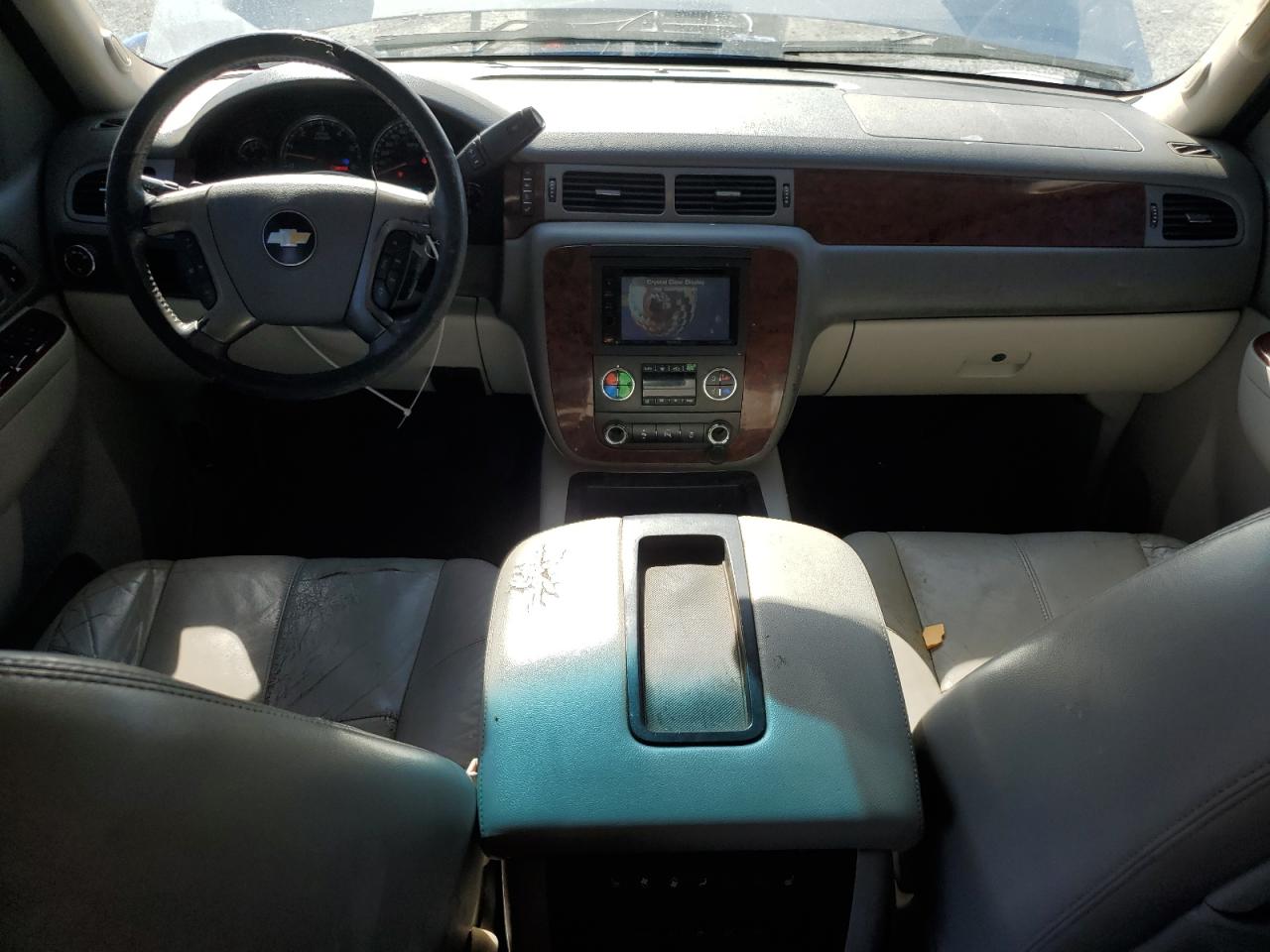 CHEVROLET SUBURBAN C1500 LT