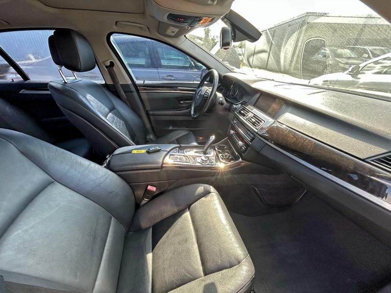 2011 BMW 535 XI #3297895788