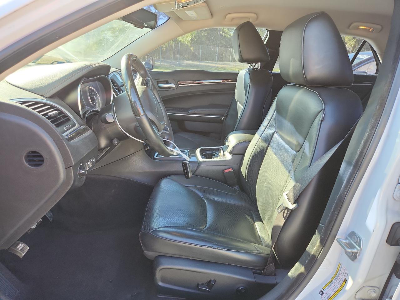 CHRYSLER 300 LIMITED