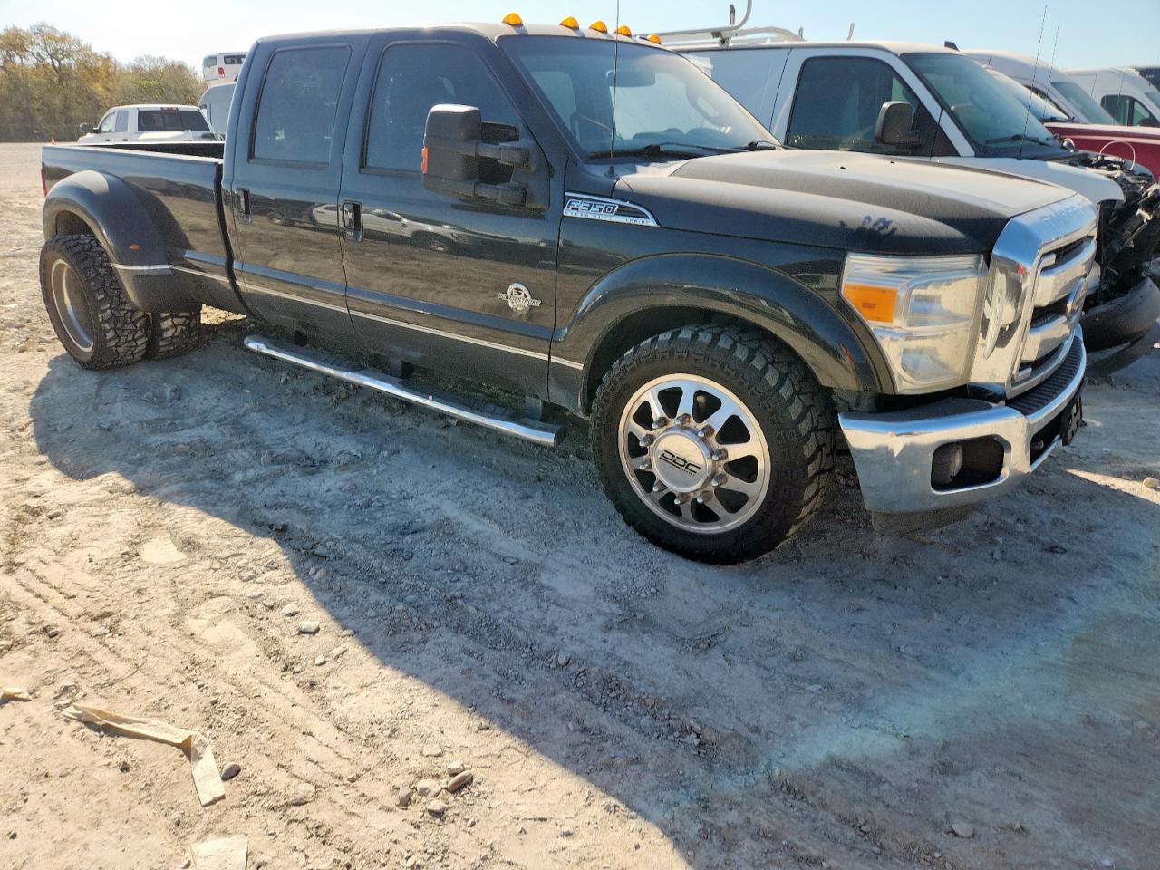 FORD F-350 SUPER DUTY