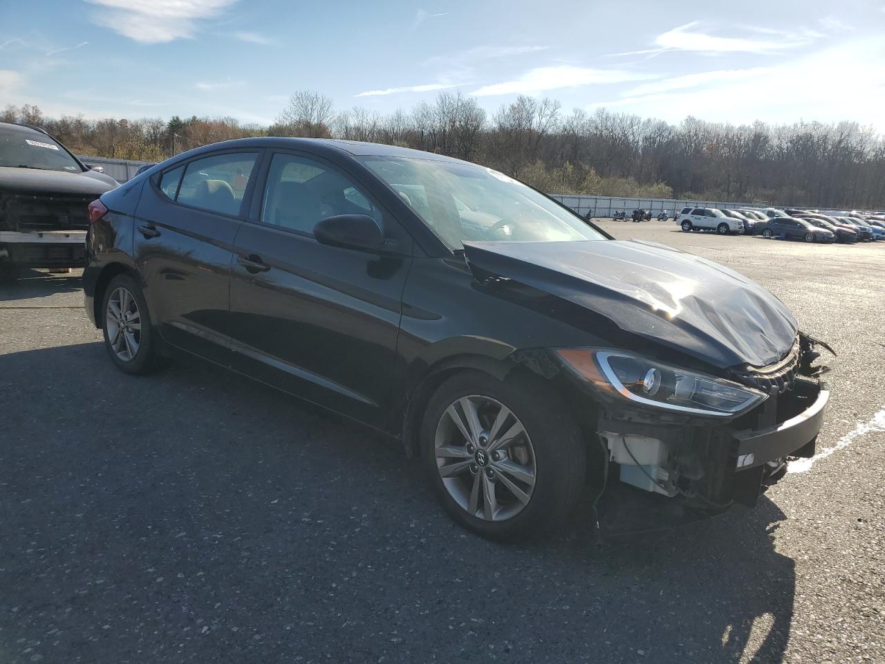 Lot #3301933448 2017 HYUNDAI ELANTRA 4D