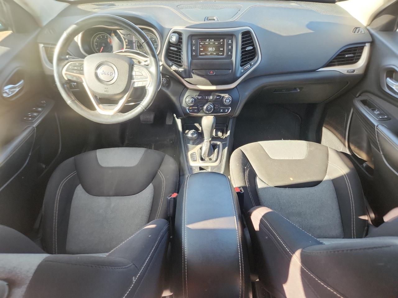 JEEP GRAND CHEROKEE SPORT