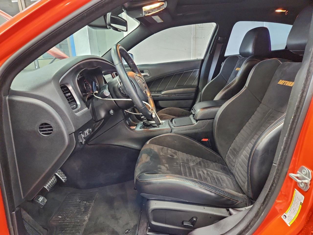 DODGE CHARGER R/T 392