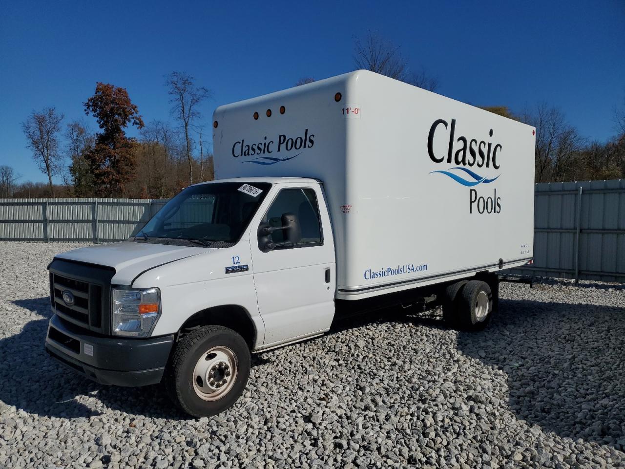 FORD ECONOLINE E450 SUPER DUTY CUTAWAY VAN