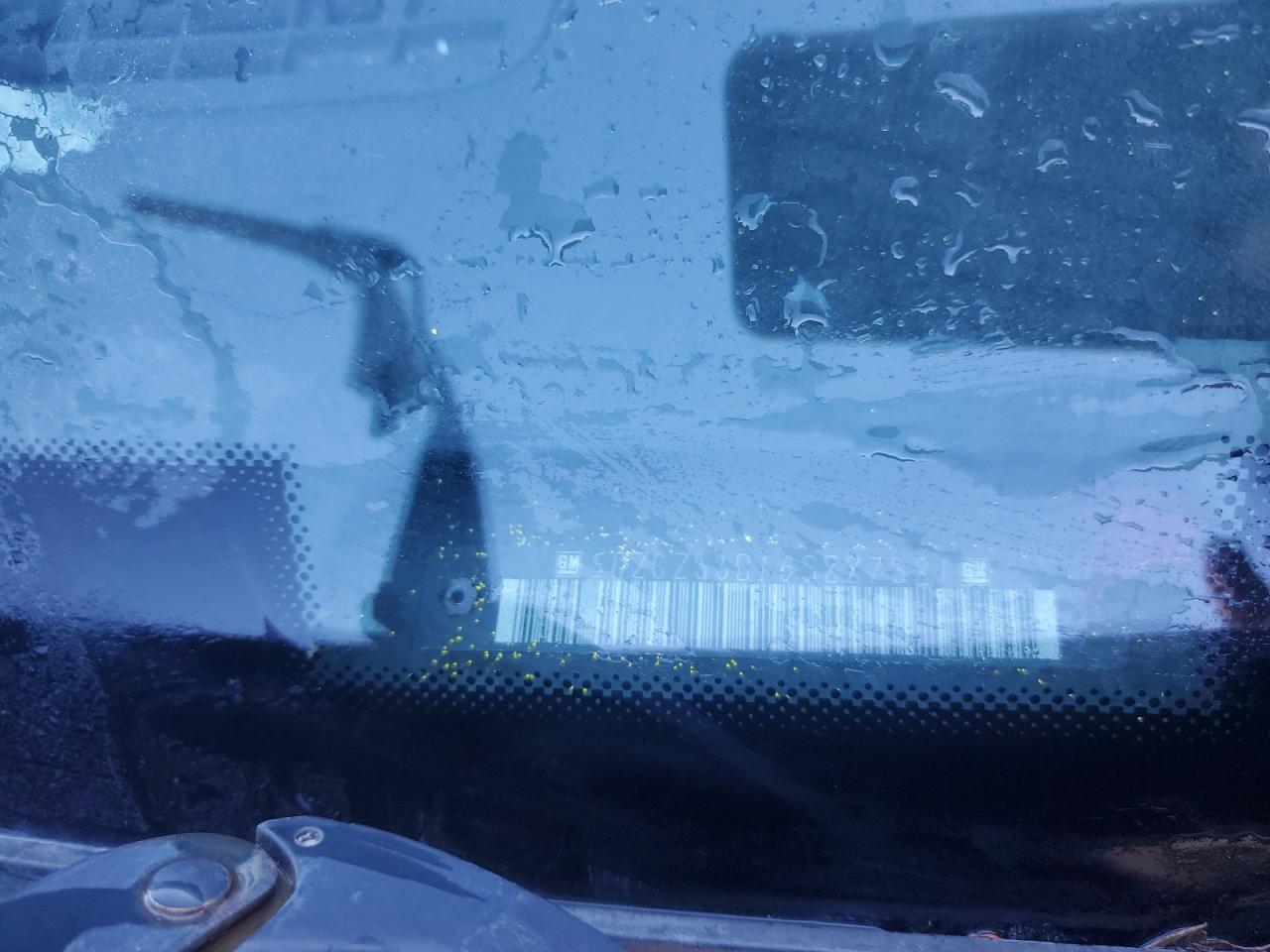 Lot #3298161255 2006 SATURN VUE