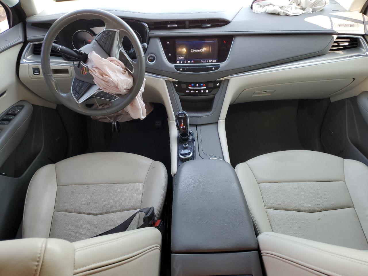 CADILLAC XT5 PREMIUM LUXURY