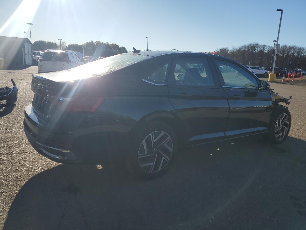 Lot #3310441299 2023 VOLKSWAGEN JETTA SEL